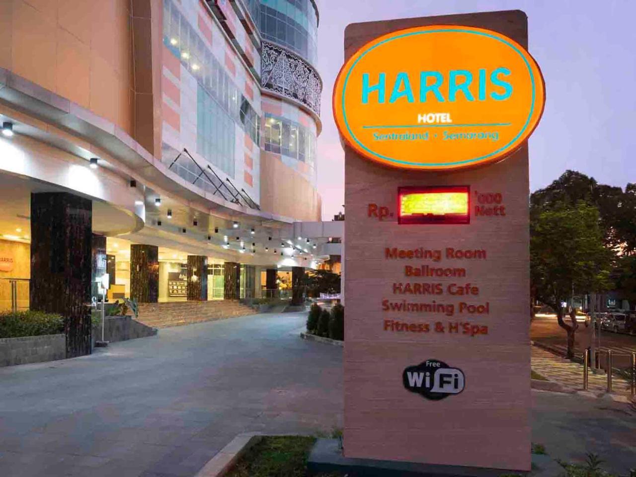 HARRIS Hotel Sentraland Semarang Bagian luar foto